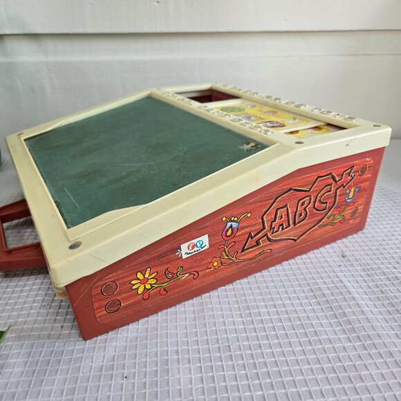 3/$100🫶 Vintage Fisher Price School Days Desk with Original Letter Stencils - Picture 6 of 8